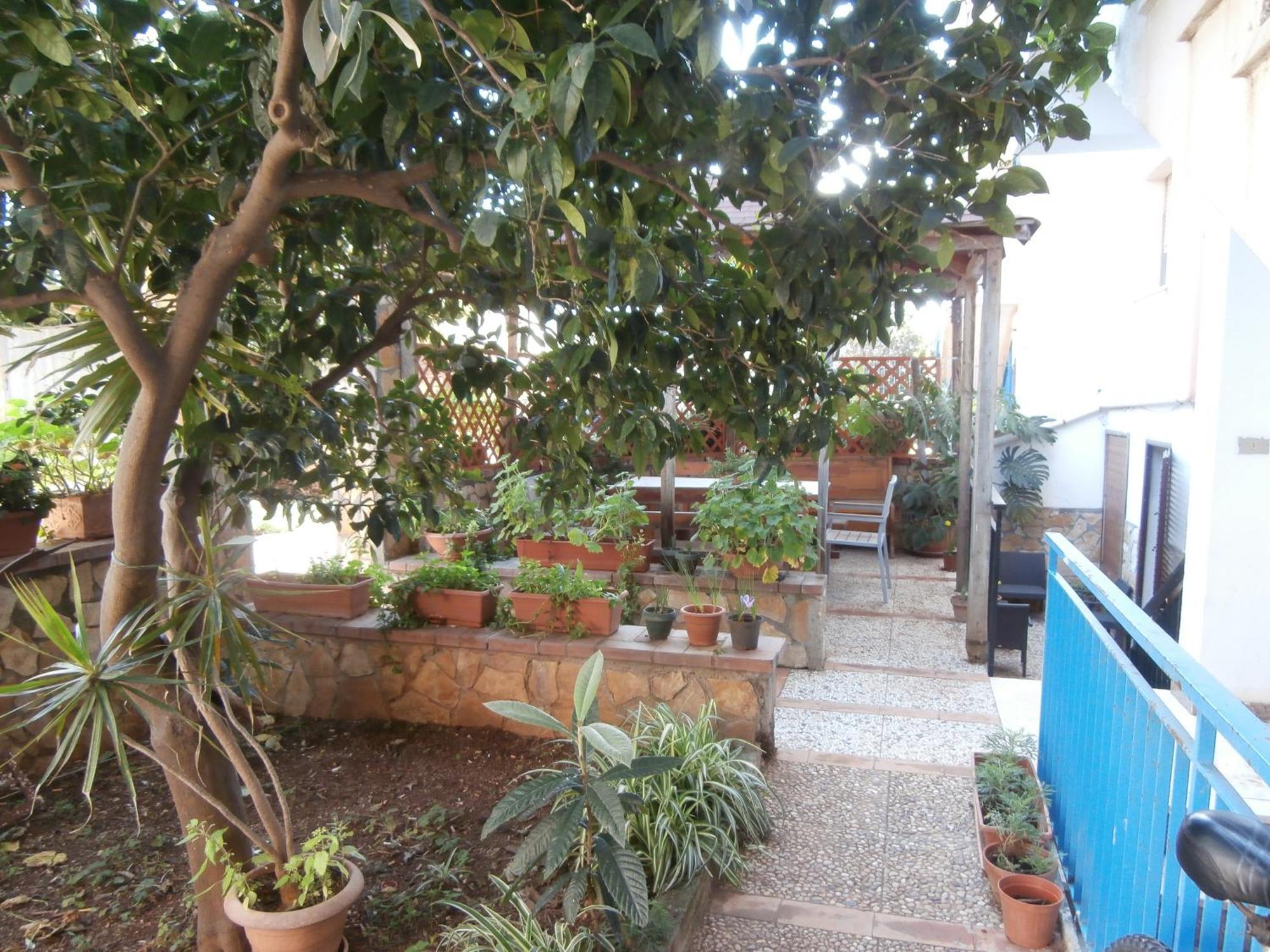 Couette-café Busalacchi 2*